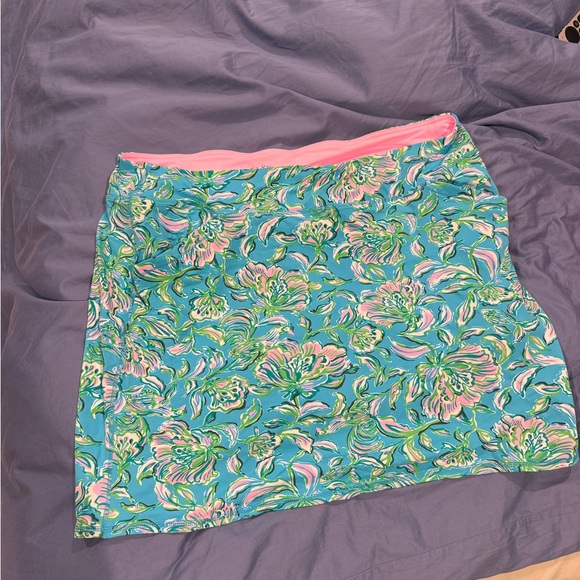 Lilly Pulitzer Dresses & Skirts - UPF Maryanna skort XXL